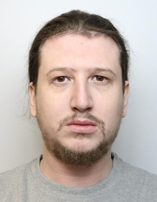 Drug dealer jailed after being caught with Swindon drug line