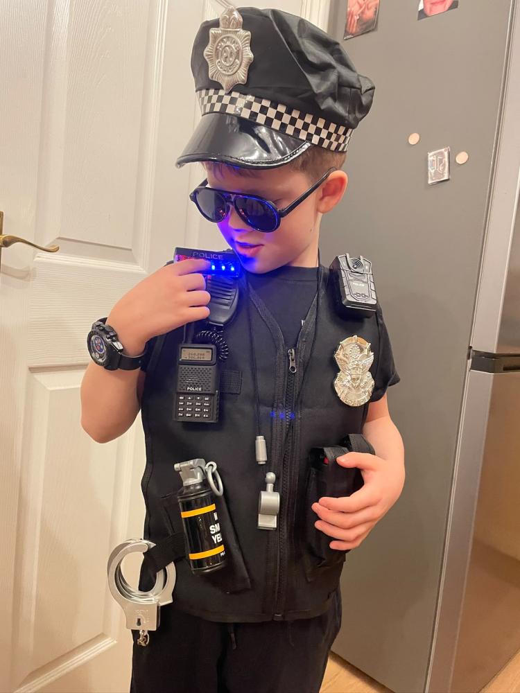 Seven-year-old's 999 call as dad suffered seizure