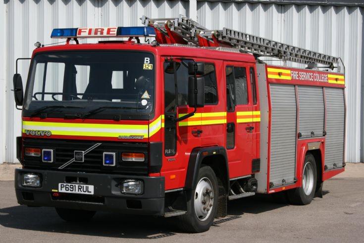 Firefighters issue hot weather warning